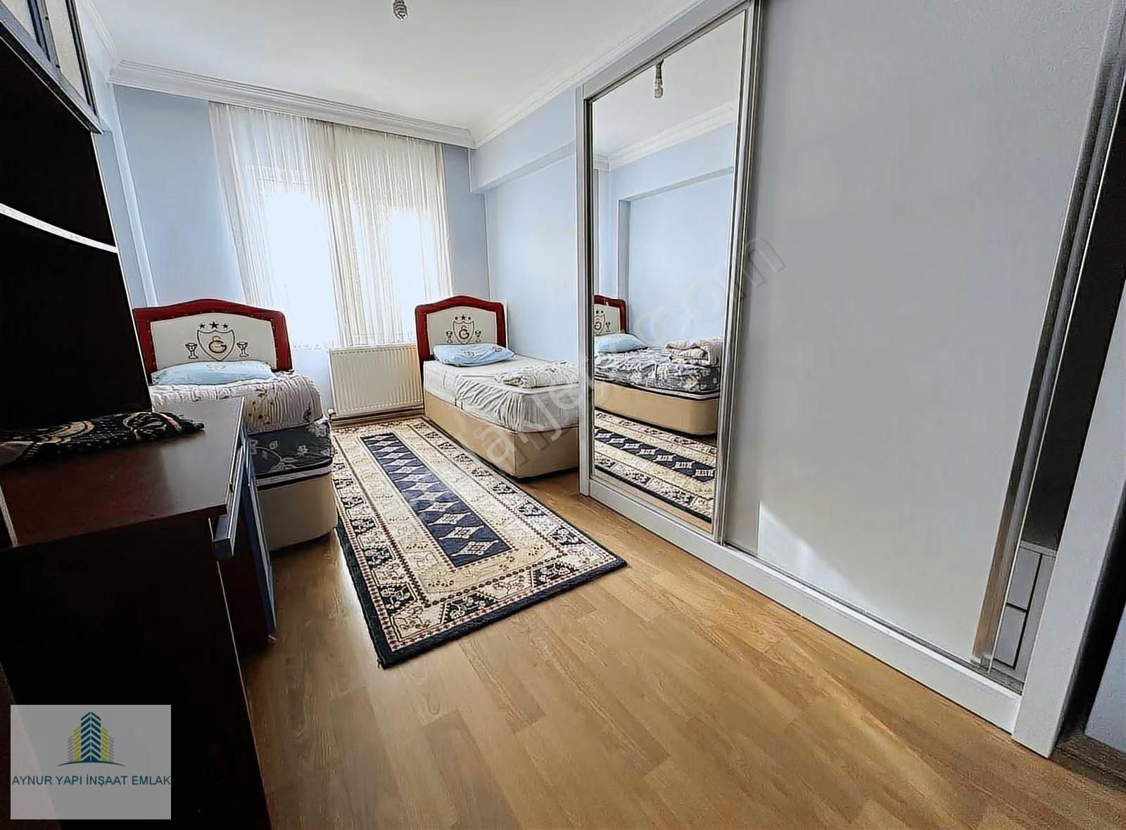 Aynur Emlak'dan 3+1 Kiralık Daire Boş Olarak Verilecektir - Görsel 3