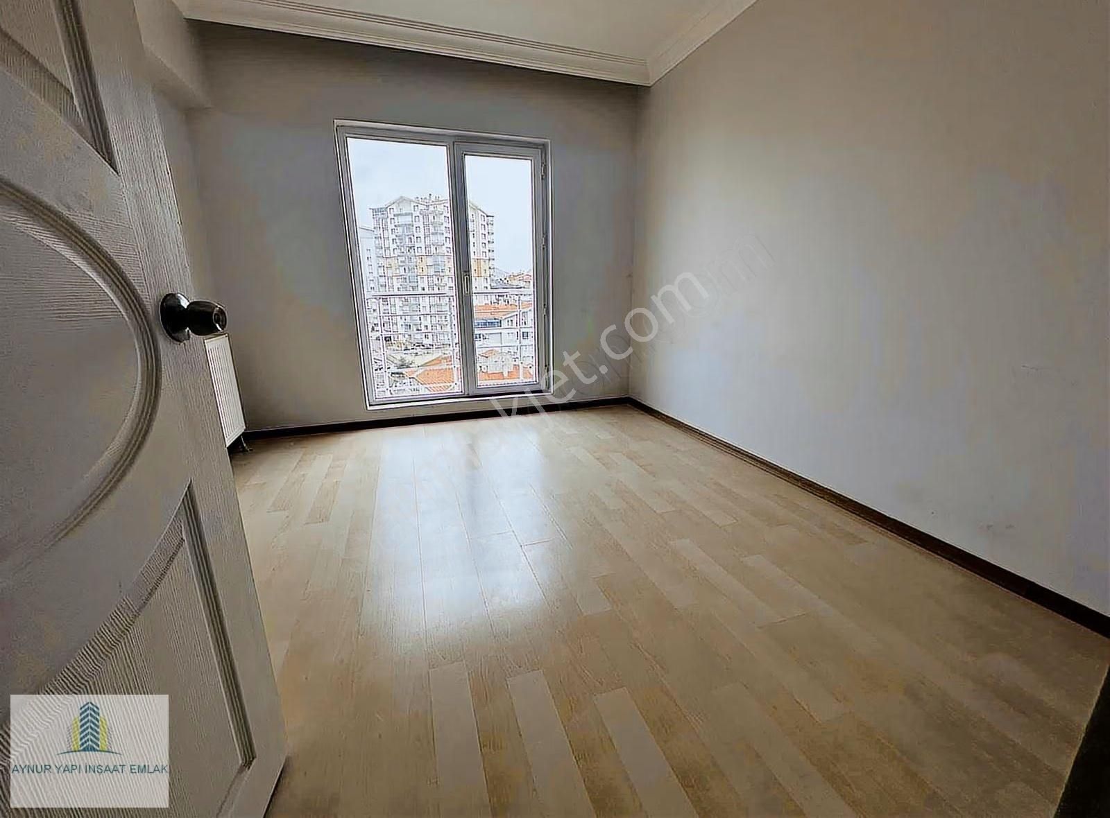 Aynur Emlak'dan 3+1 Satılık Lüks Daire - Görsel 14