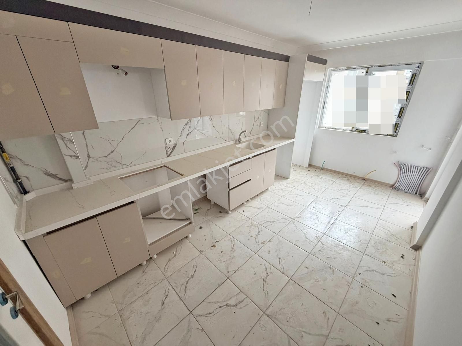 Yuvam'dan Merkezi Konumda Kaçmaz Fiyata Acill Satılık 3+1