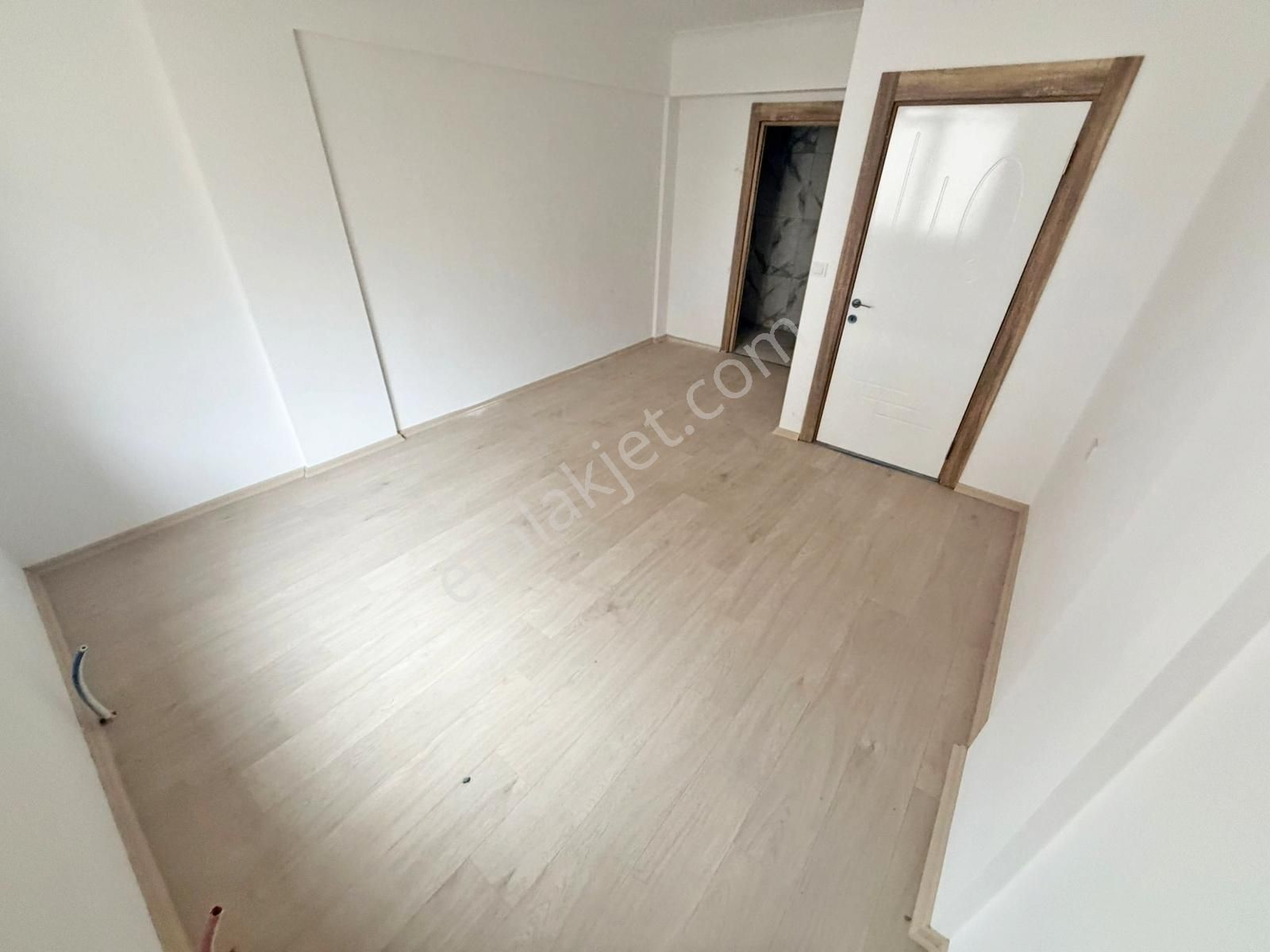 Yuvam'dan Merkezi Konumda Kaçmaz Fiyata Acill Satılık 3+1 - Görsel 28