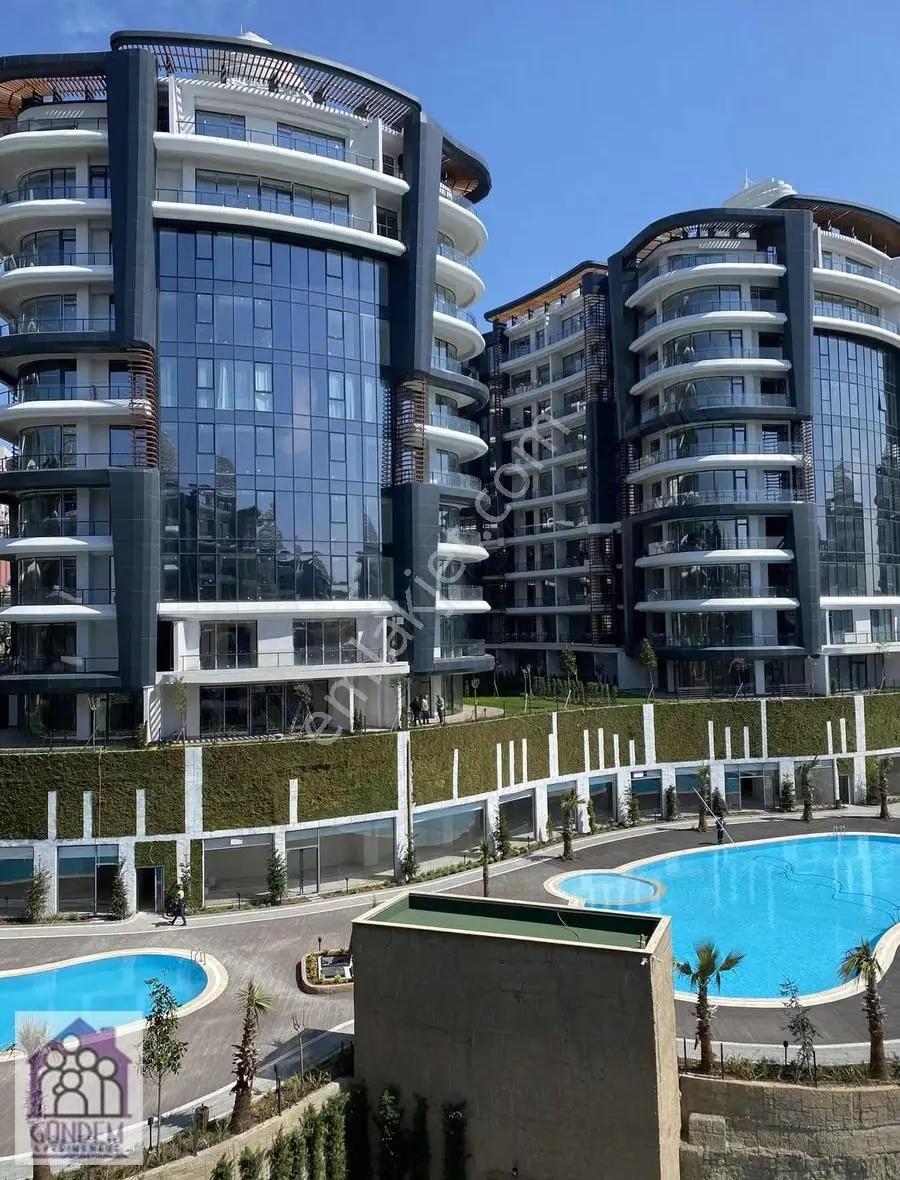 Meva Anadolu'da Deniz Manzaralı 2+1 Satılık Daire