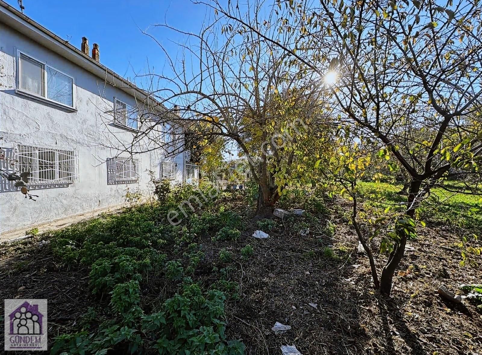 İznik'in En Merkezi Yerinde 2 Katlı Ev Ve Arsası - Görsel 4