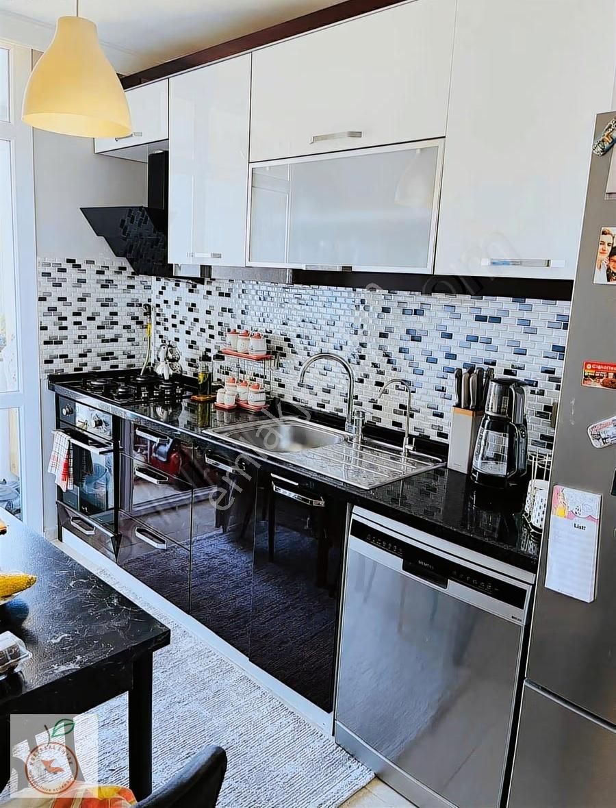 Şahinoğlu Sitesi Otoparklı Güvenlikli 3+1 - Görsel 26