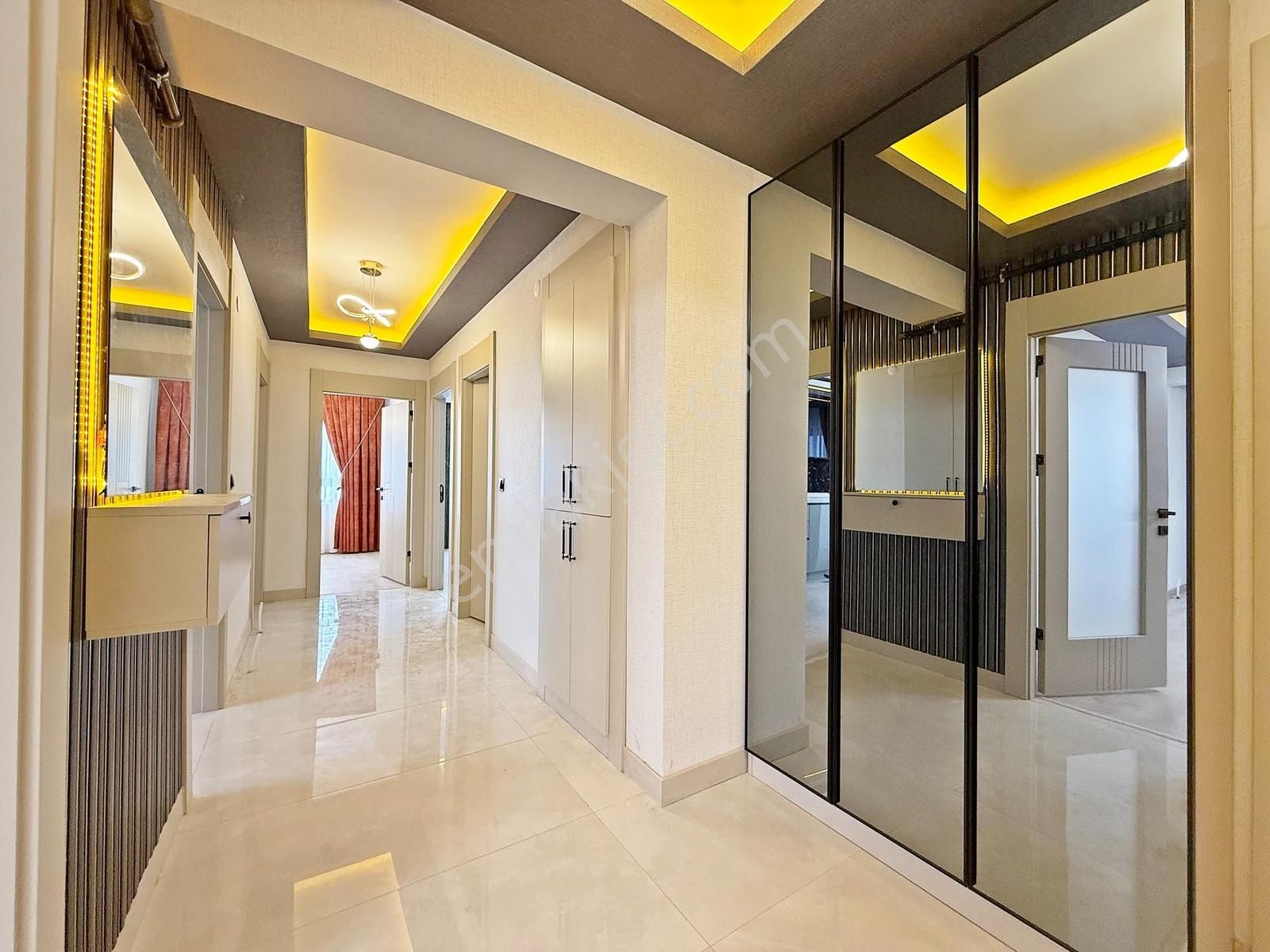 Yuvam'dan Ultra Lüx Yapılı Acil Satılık 3+1 Daire Fırsatı !!! - Görsel 31