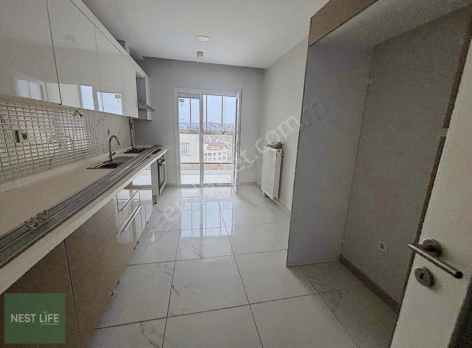 Başakkent Gölette Kiralık 4+1 Daire! - Görsel 12