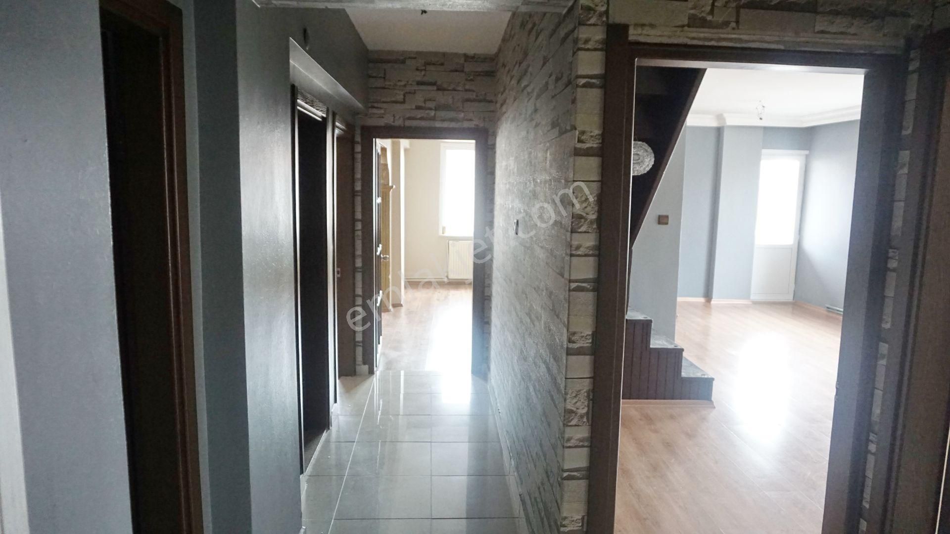 Meral R1852 3 Katlı Mantolamalı Binada Lüks 4+1 Masrafsız Dubleks - Görsel 10