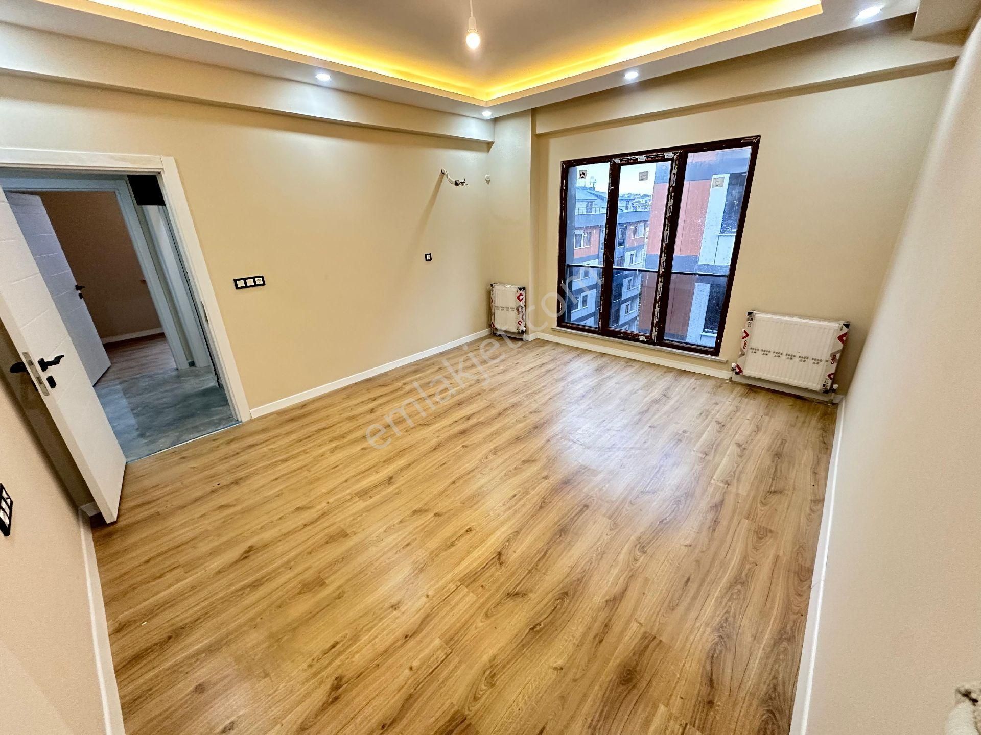 Ülgen İnşaattan Arnavutköy Taşlık Mahallesinde Sitede Metro Yakın 2+1 5. Kat - Görsel 5