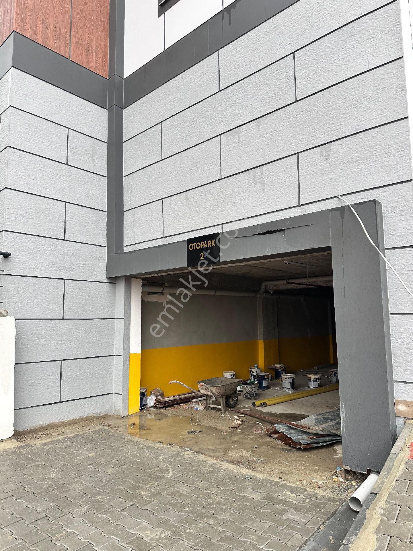 Ülgen İnşaattan Arnavutköy Taşlık Mahallesinde Sitede Metro Yakın 2+1 5. Kat - Görsel 29