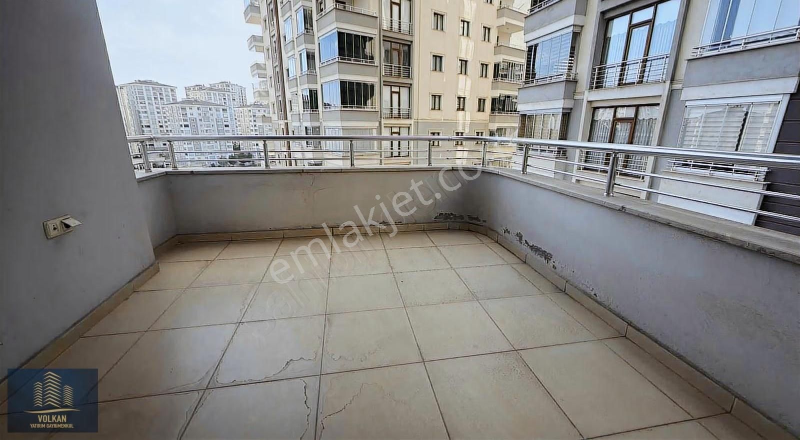 Volkan Yatırım Gayrimenkul'den Yıldız Sitesi Kiralık Daire - Görsel 14