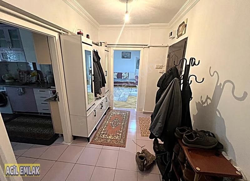 Acil Emlaktan Gazino Yakını Katta Manzaralı Satılık Daire - Görsel 13