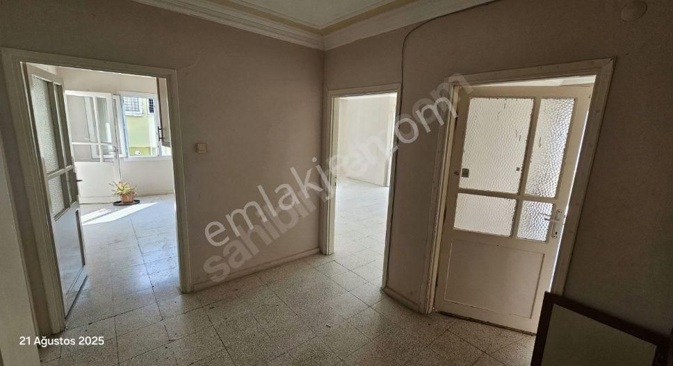 *3+1* Yurt *8-7katı *kapalı Mutfak *140m2 *kgd Cephe *hasarsız* 2 Balkon *kat Mülkiyetli *21-25yaş - Görsel 3