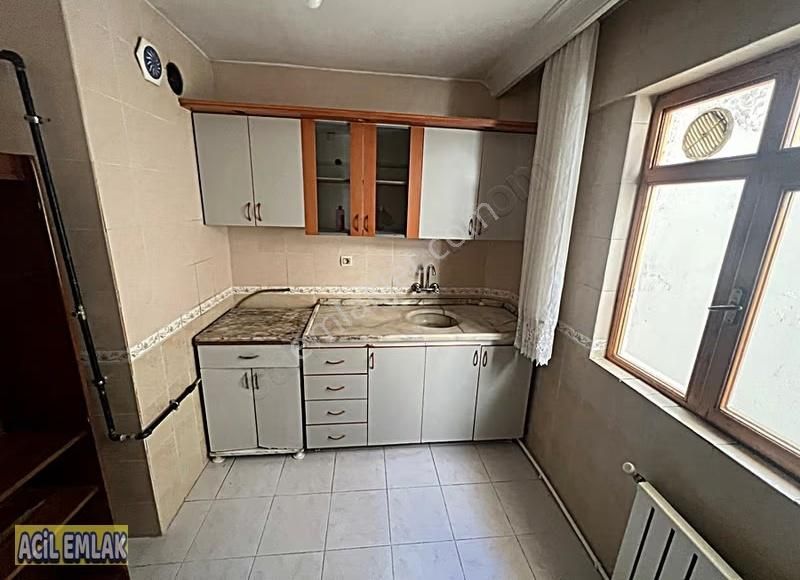 Acil Emlaktan Kartaltepe Cadde Üzeri Satılık Daire - Görsel 14