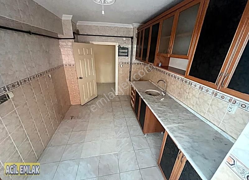 Acil Emlaktan 19 Mayıs Cadde Yakını Katta Ön Cephe Satılık Daire - Görsel 11