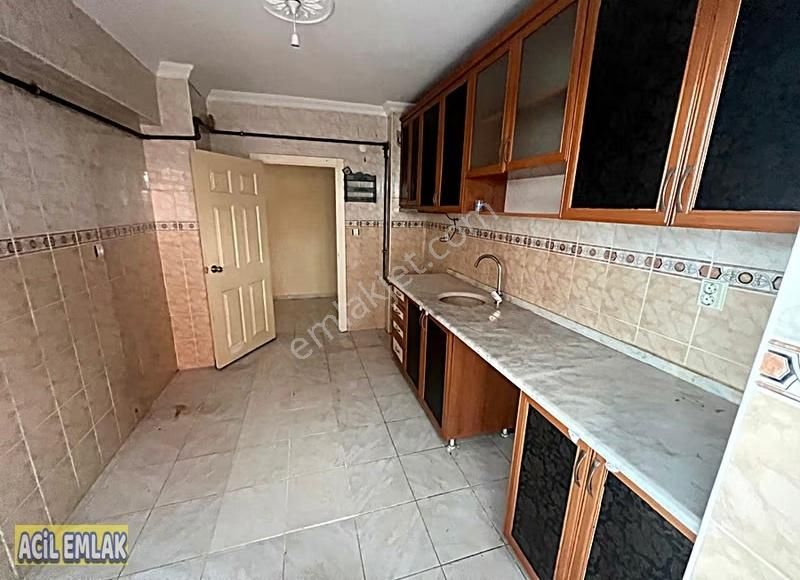 Acil Emlaktan 19 Mayıs Cadde Yakını Katta Ön Cephe Satılık Daire - Görsel 7