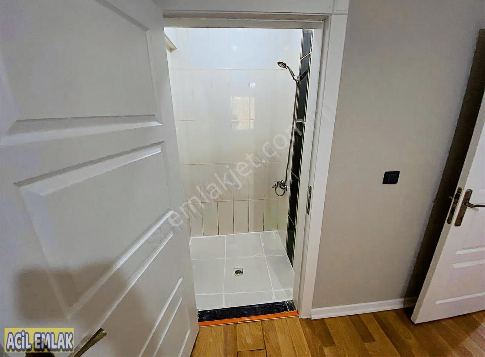 Esertepede Yeni Bina Asansörlü Geniş Mutfak Cepheler Açık - Görsel 6