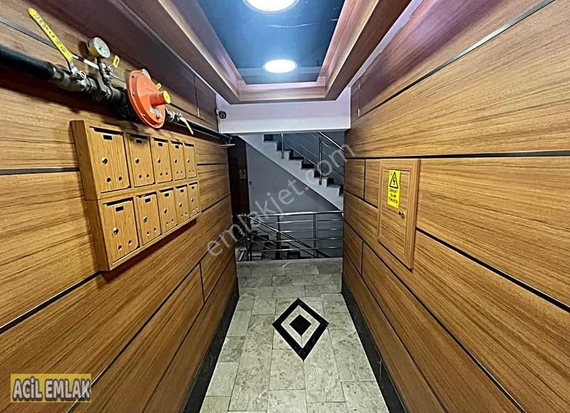 Acil Emlaktan Duygu Sokakta Çift Teraslı 2 Girişli Dubleks Daire - Görsel 9