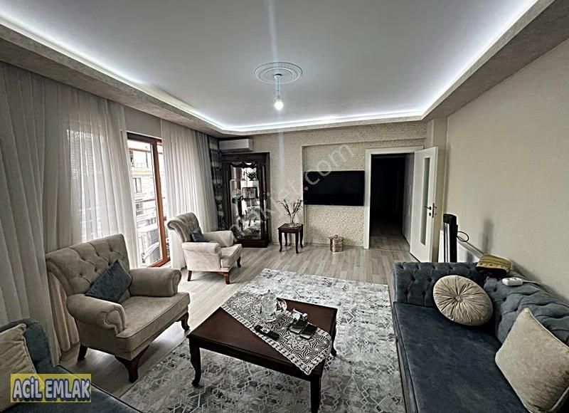 Acil Emlaktan Duygu Sokakta Çift Teraslı 2 Girişli Dubleks Daire