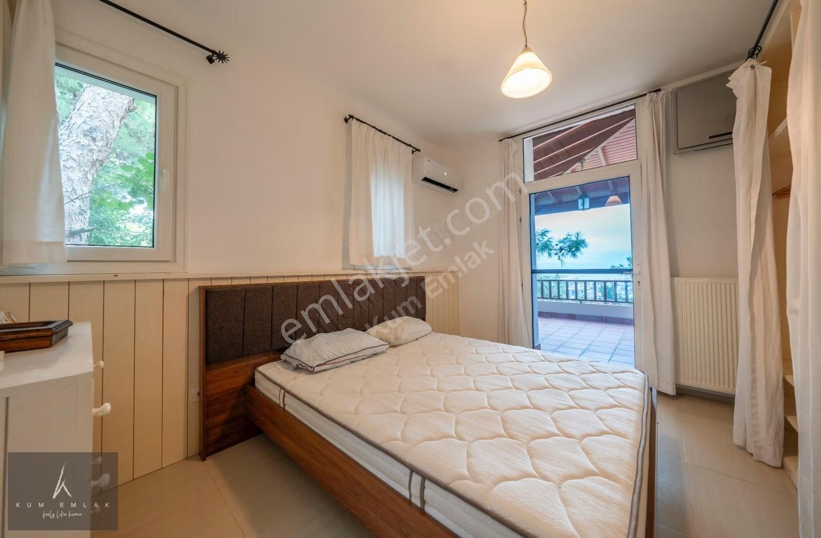 Bodrum Merkez'de Çam Ağaçları İçerisinde Satılık Müstakil Ev - Görsel 8