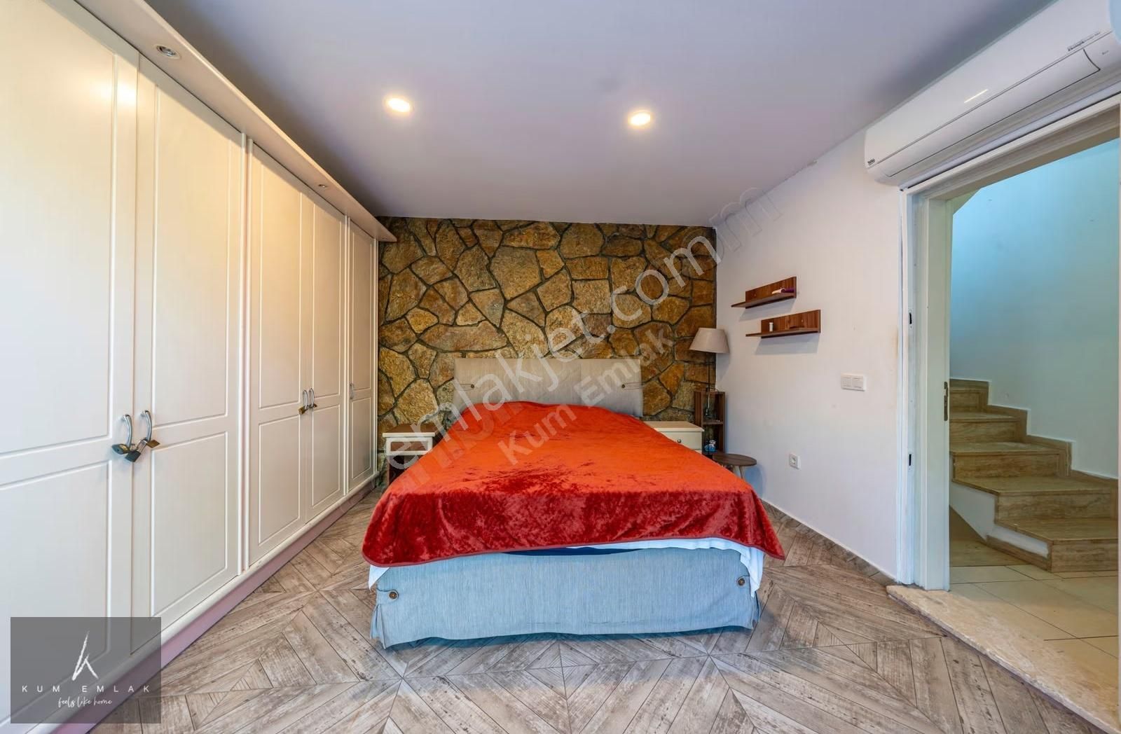 Bodrum Kumbahçe'de Satılık Kale Manzaralı Tripleks - Görsel 7