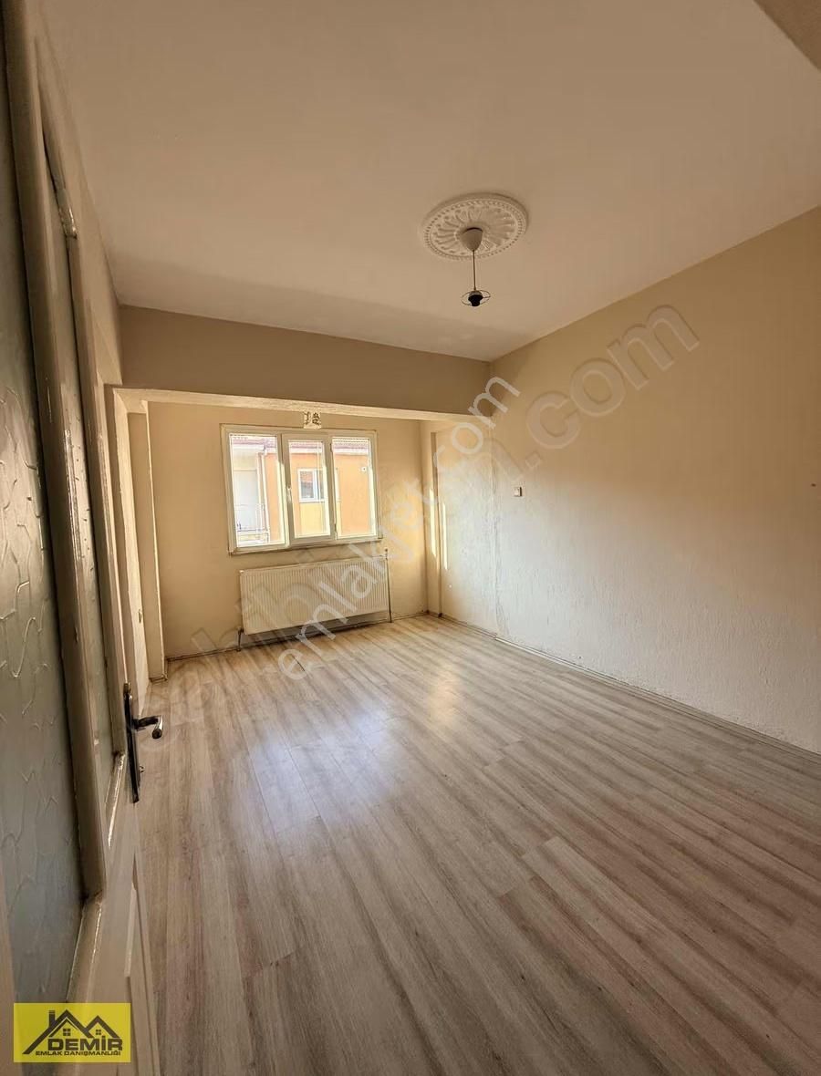 Demir Emlaktan İstasyon Mahallesinde Satılık Asansörlü 3+1 - Görsel 24