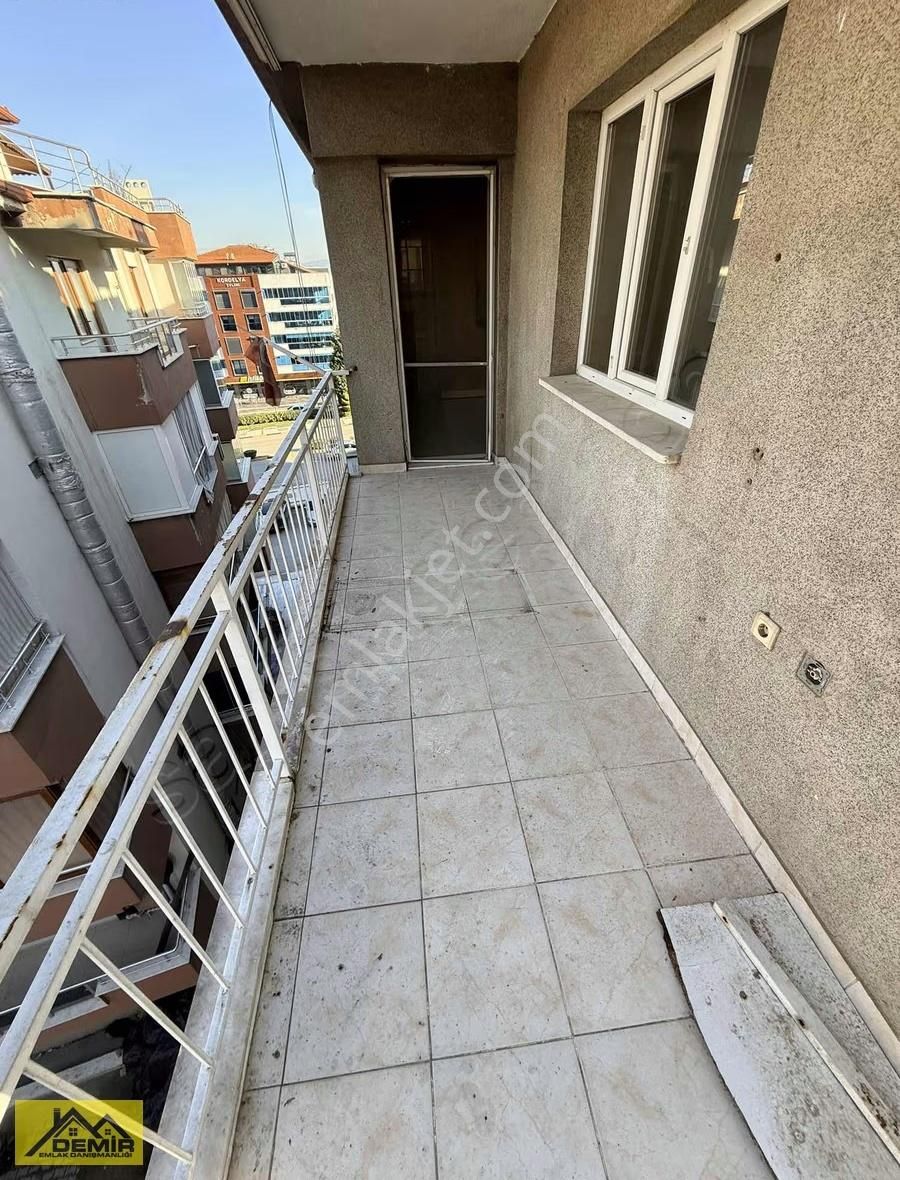 Demir Emlaktan İstasyon Mahallesinde Satılık Asansörlü 3+1 - Görsel 23