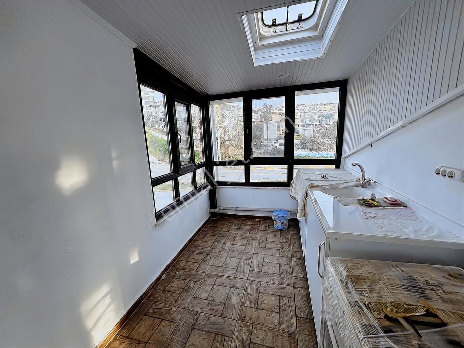 Kuşadası Kadınlardenizinde Geniş Lüks Tripleks 4+1 Yazlık - Görsel 8