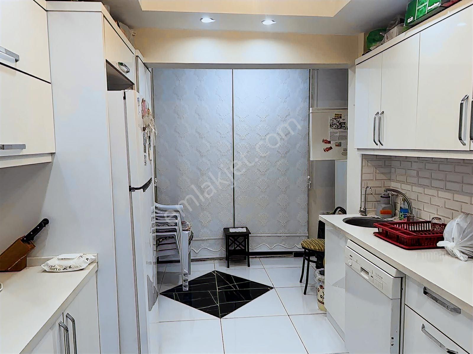 Kuşadası Kadınlardenizinde Geniş Lüks Tripleks 4+1 Yazlık - Görsel 26