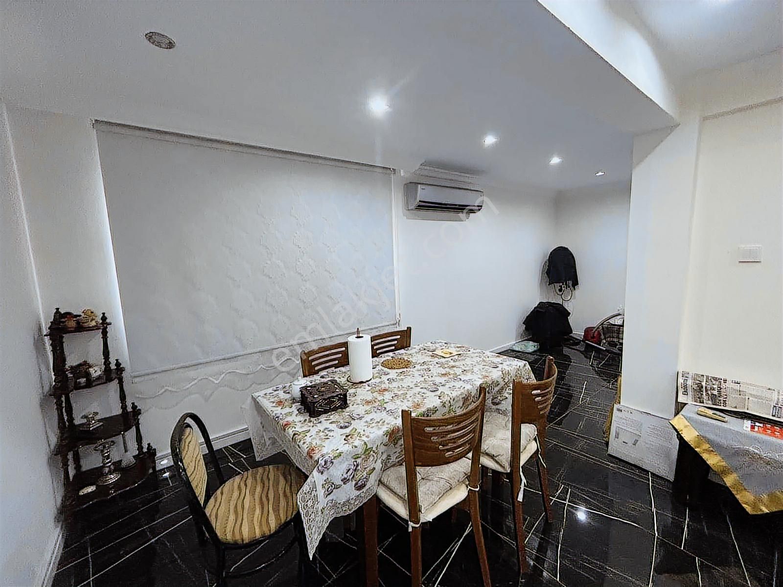 Kuşadası Kadınlardenizinde Geniş Lüks Tripleks 4+1 Yazlık - Görsel 24