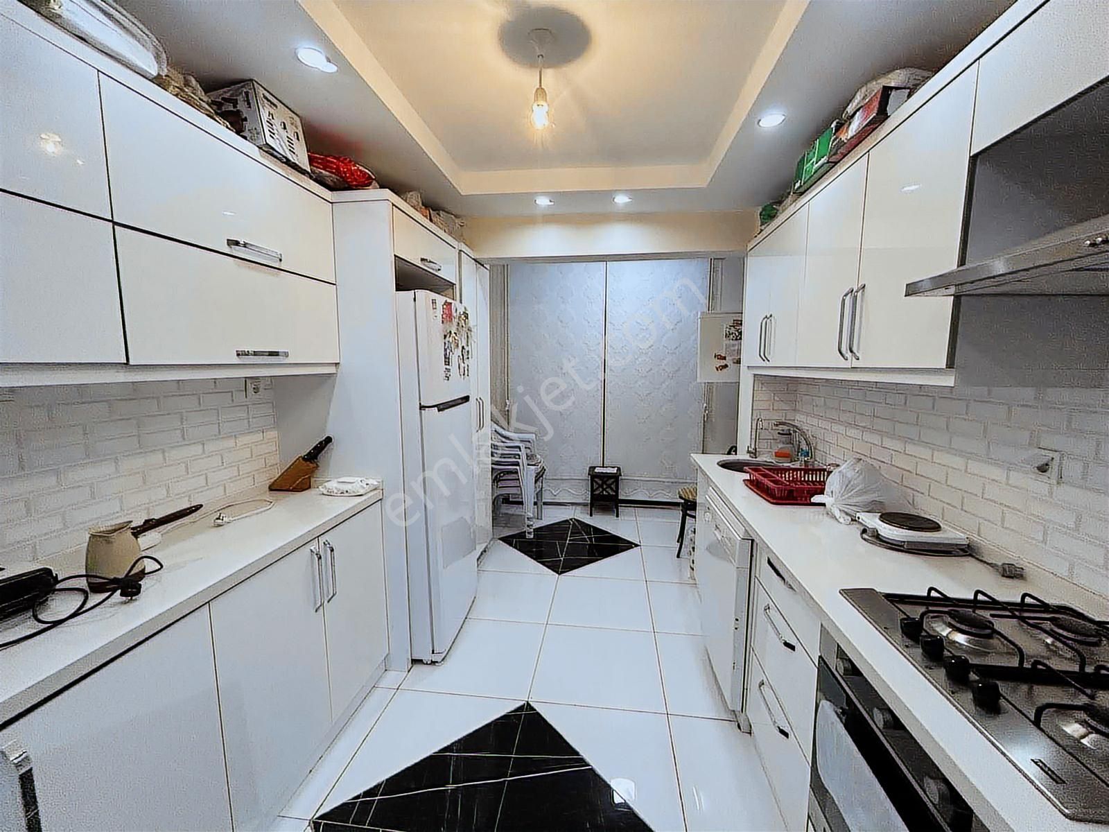 Kuşadası Kadınlardenizinde Geniş Lüks Tripleks 4+1 Yazlık - Görsel 25