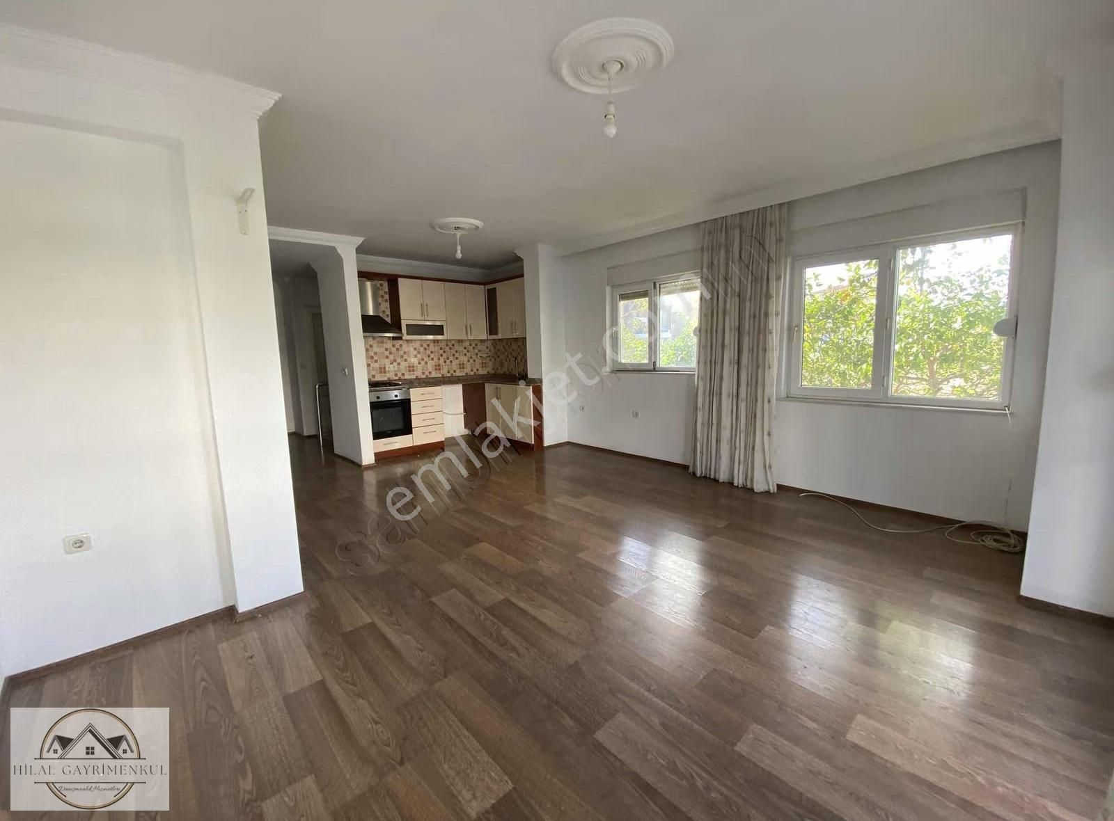 Hilal Gayrimenkul'den Güzeloba'da Sitede Havuzlu Ters Dubleks2+1 - Görsel 8