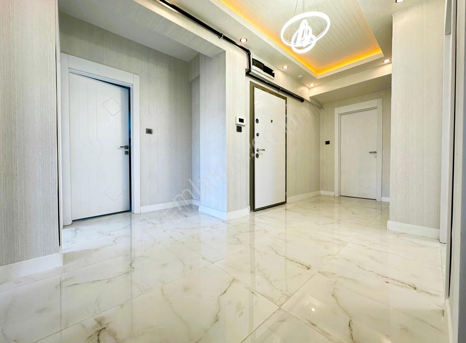 Özçelikler'den_katta_geniş_mutfaklı_park_manzaralı_yapılı_2+1_ - Görsel 23