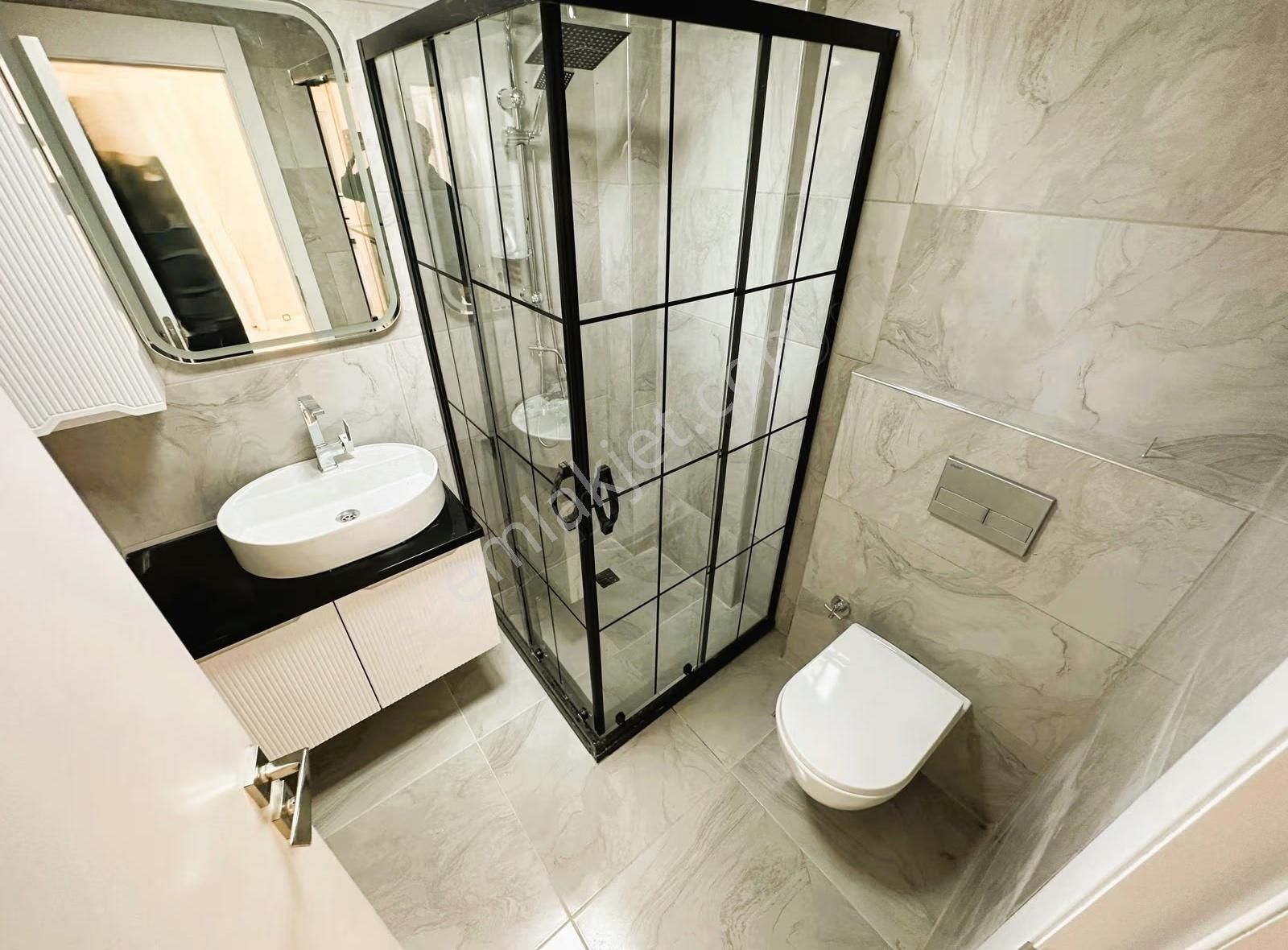 Özçelikler'den_katta_geniş_mutfaklı_park_manzaralı_yapılı_2+1_ - Görsel 4