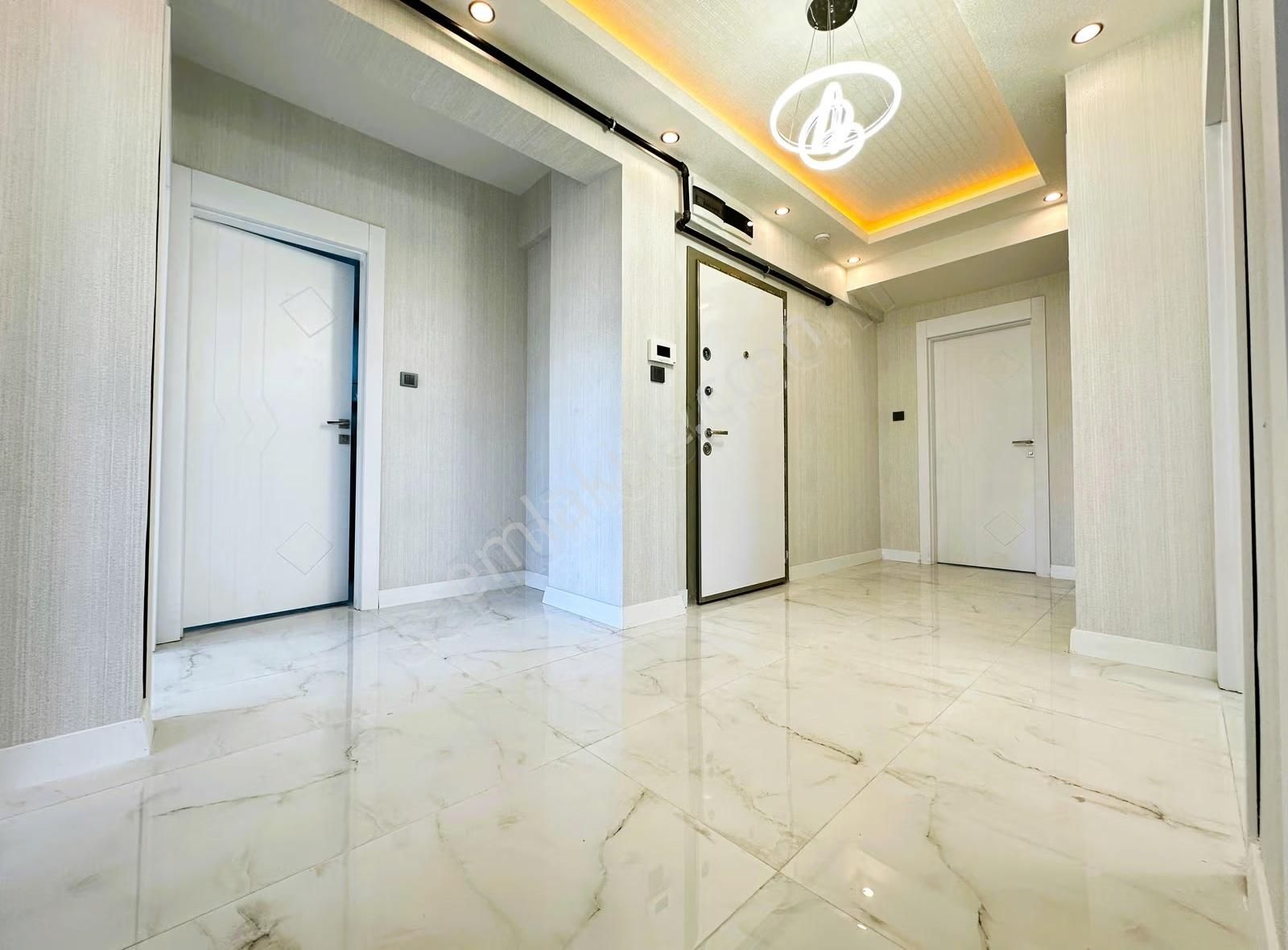 Özçelikler'den_katta_geniş_mutfaklı_park_manzaralı_yapılı_2+1_ - Görsel 11