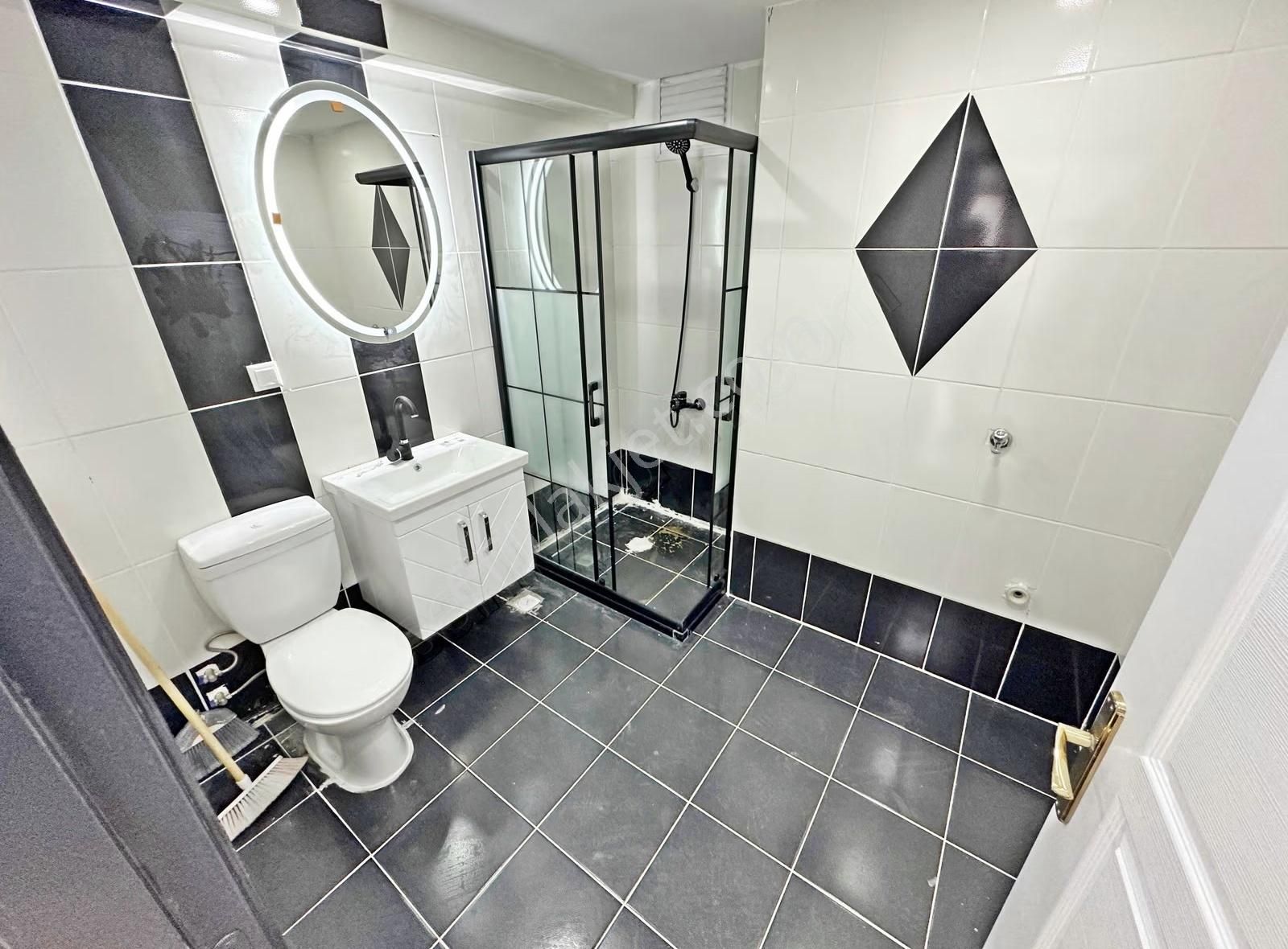 Keçiörende_tam_merkezi_konum_ful_yapılı_geniş_3+1_fırsat_dairesi