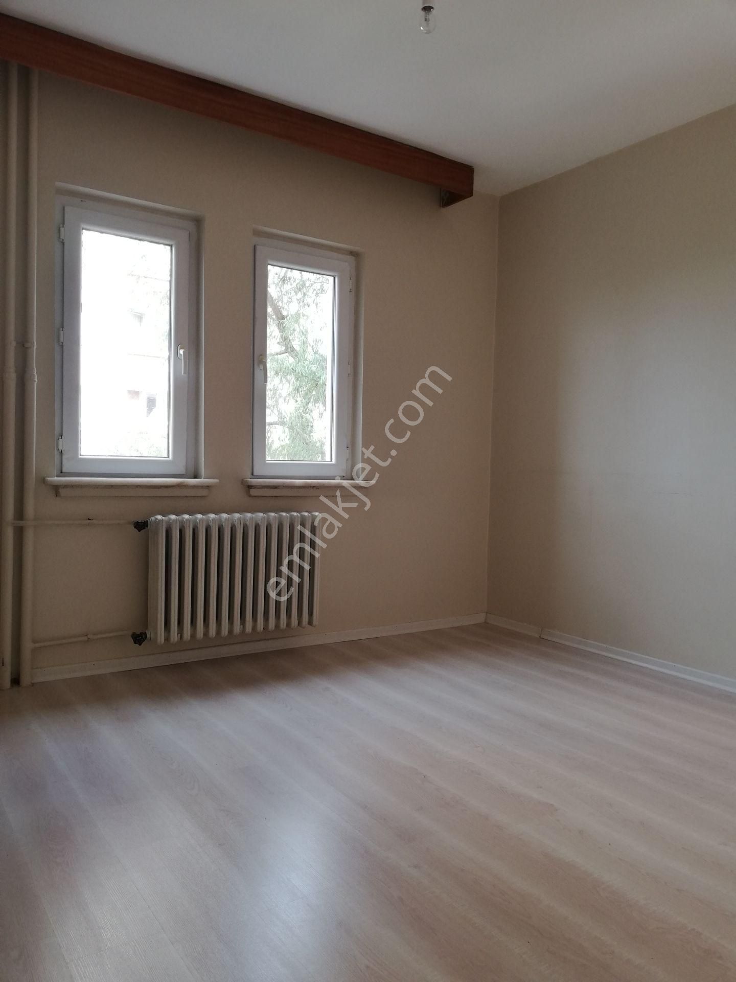 Sahibinden Keklikpınarında Dikmen Caddesi Yakını Ara Kat 3+1 140 M2 Ön Cephe Manzaralı Daire - Görsel 18