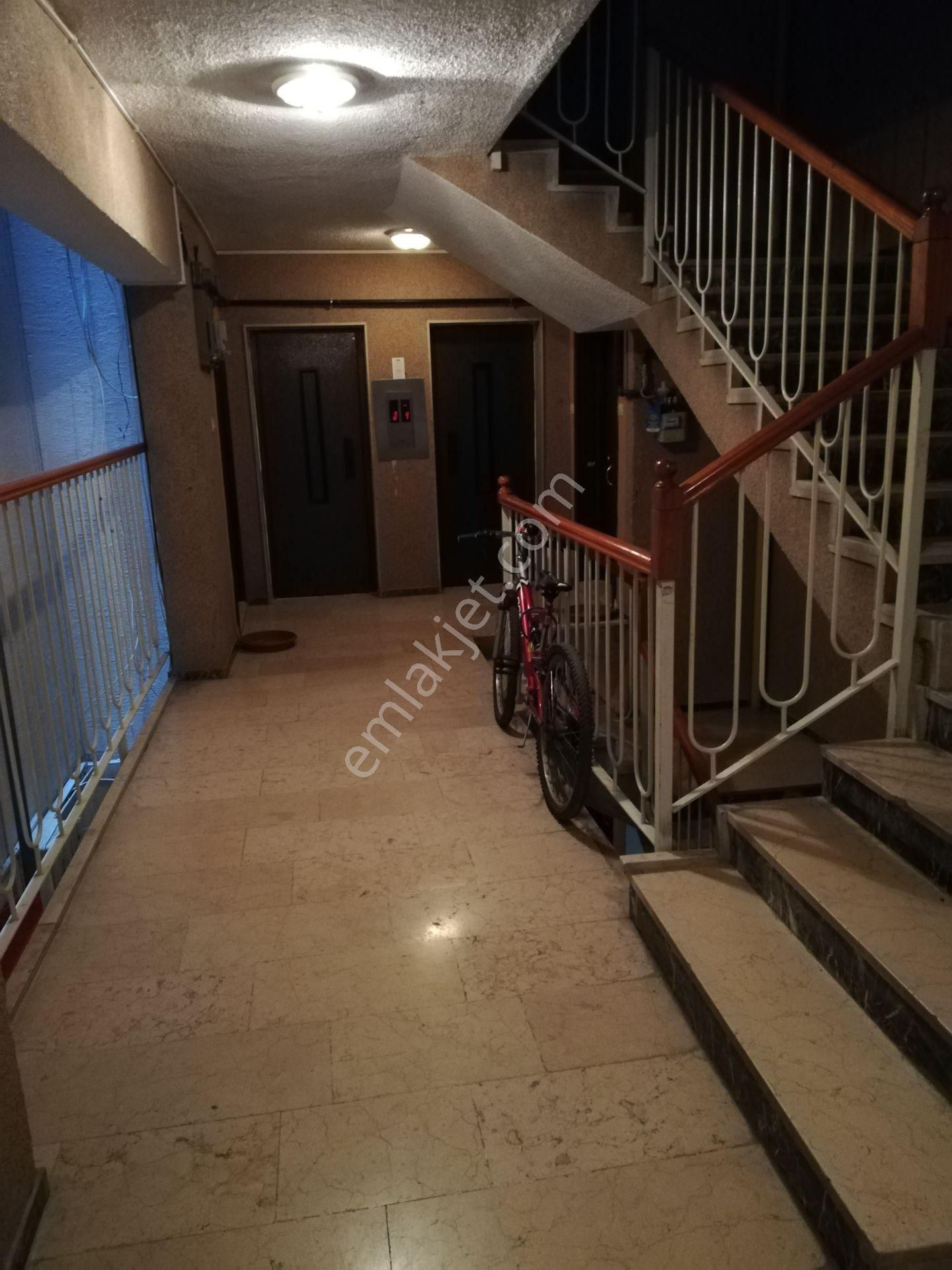 Sahibinden Keklikpınarında Dikmen Caddesi Yakını Ara Kat 3+1 140 M2 Ön Cephe Manzaralı Daire - Görsel 13