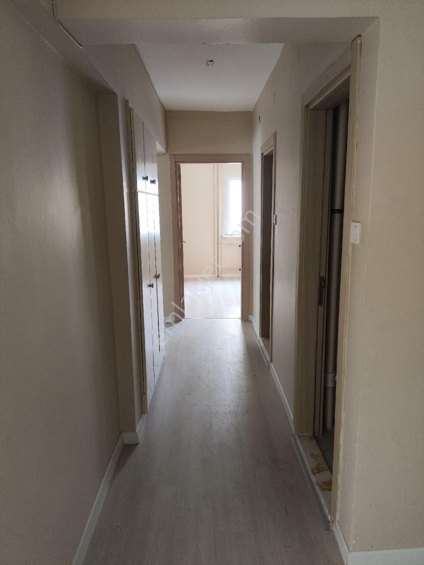 Sahibinden Keklikpınarında Dikmen Caddesi Yakını Ara Kat 3+1 140 M2 Ön Cephe Manzaralı Daire - Görsel 26