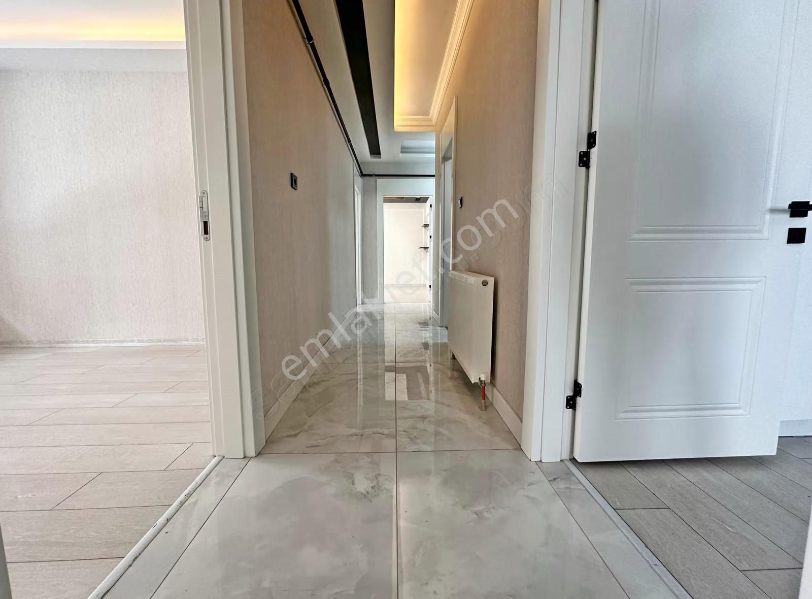 Özçelikler'den_cadde_yanı_merkezi_konum'da_masrafsız_3+1_daire_ - Görsel 6