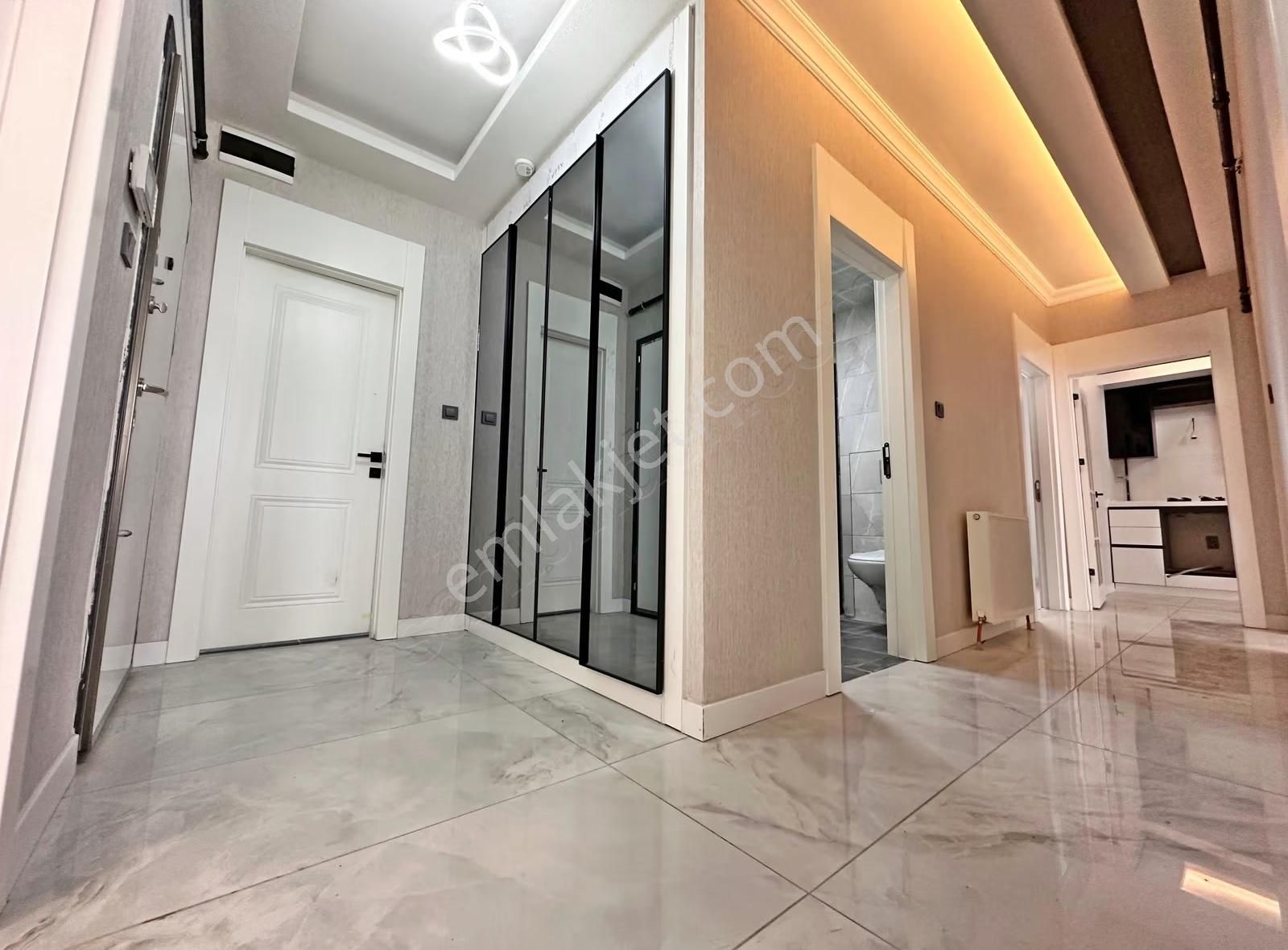 Özçelikler'den_cadde_yanı_merkezi_konum'da_masrafsız_3+1_daire_ - Görsel 13