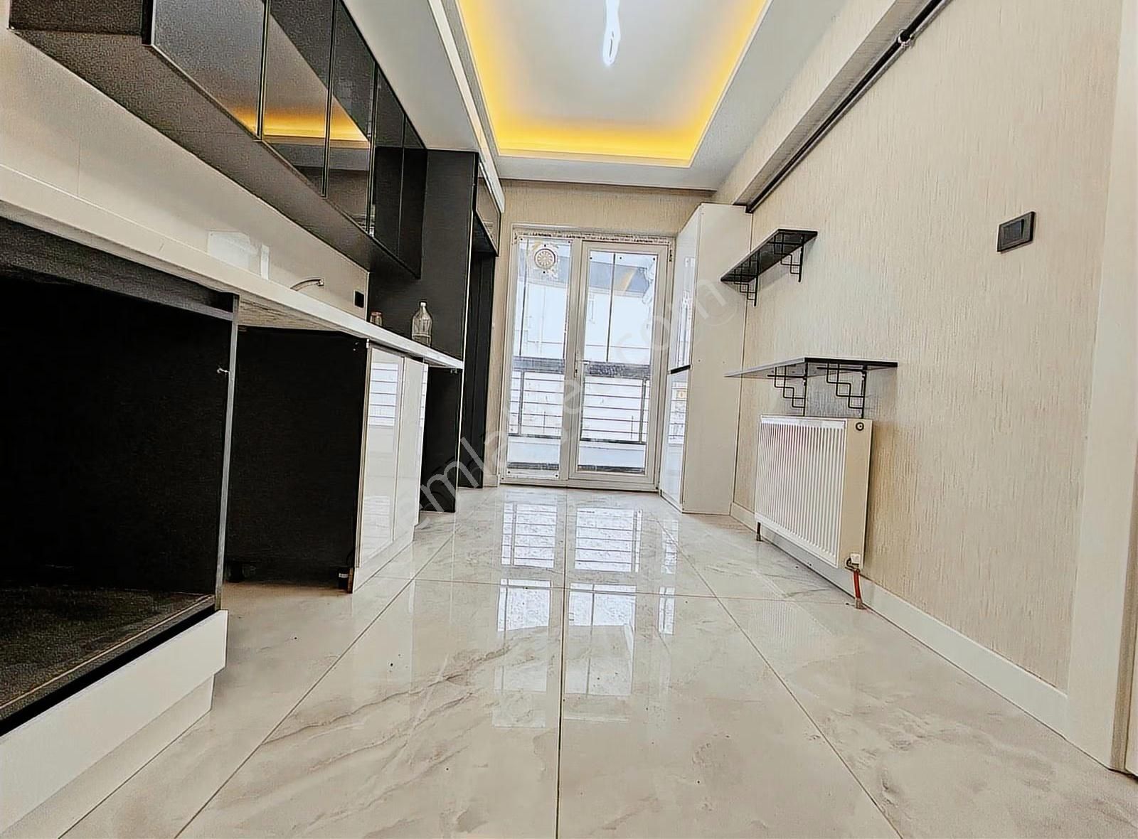 Özçelikler'den_cadde_yanı_merkezi_konum'da_masrafsız_3+1_daire_ - Görsel 32