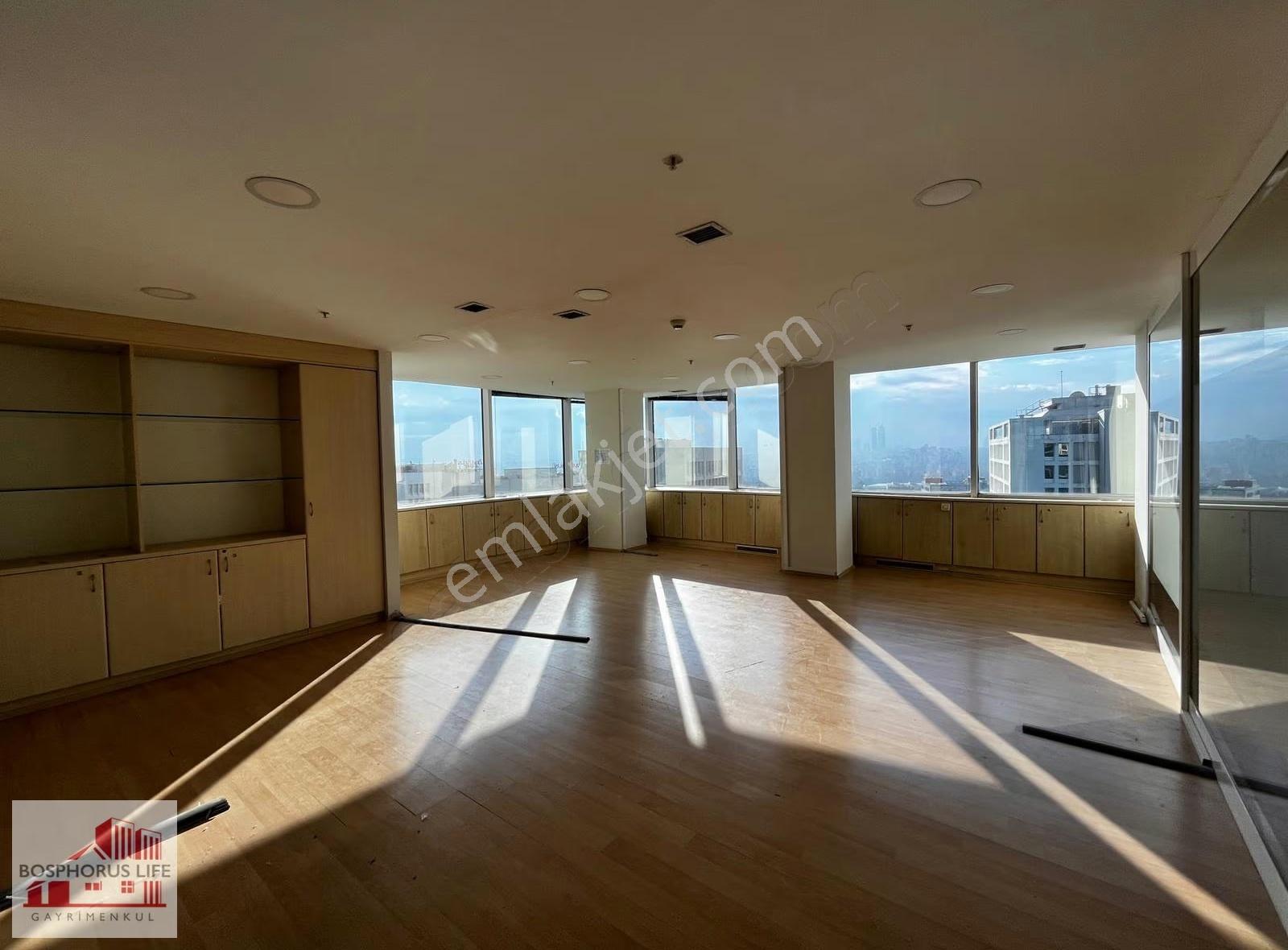 Maslak Beybi Giz Plaza'da 500 M2 Kiralık Ofis