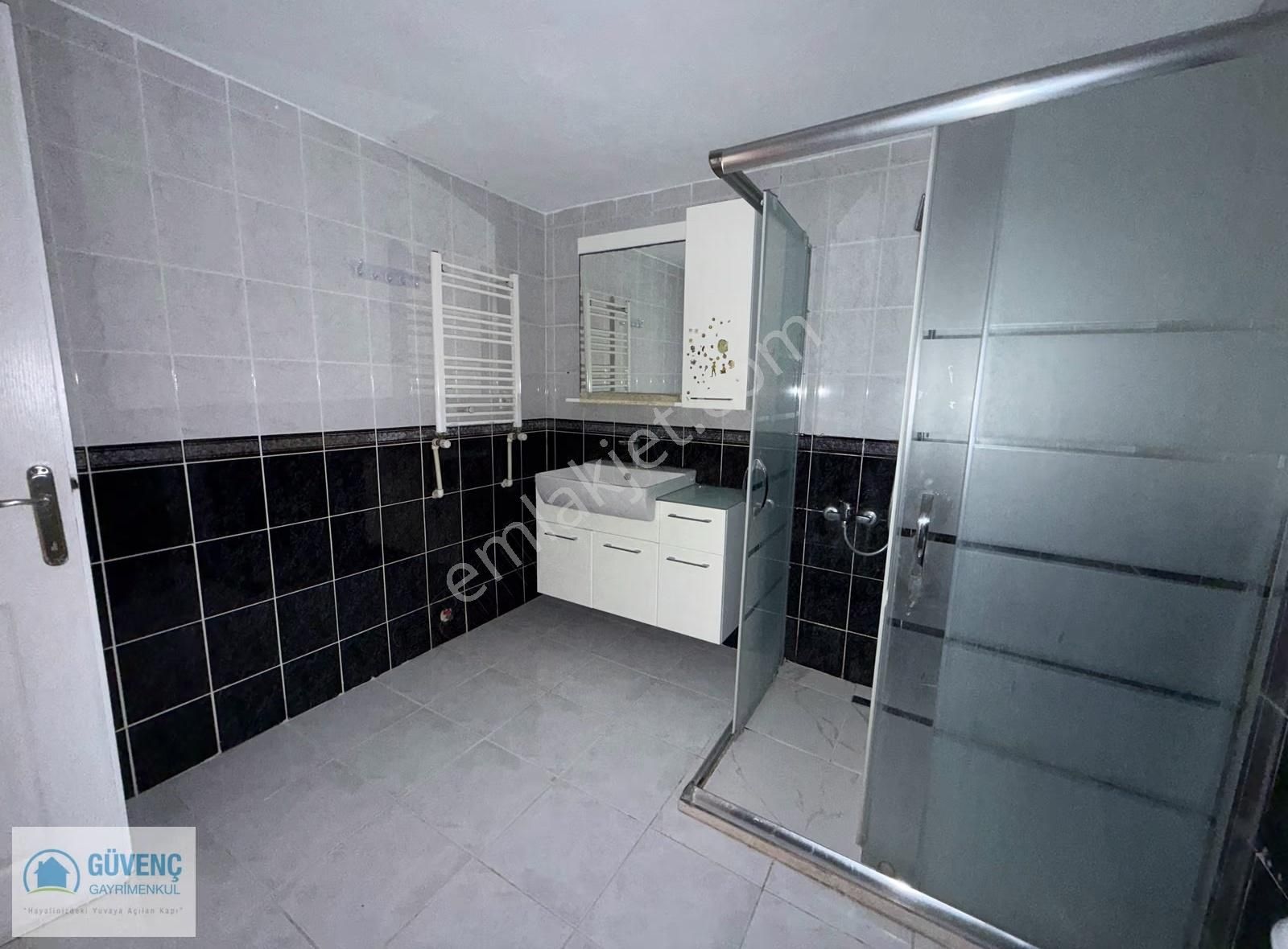 Güvenç'den İstasyon'da Marmaray'a Yakın 3+1 Geniş Daire... - Görsel 13