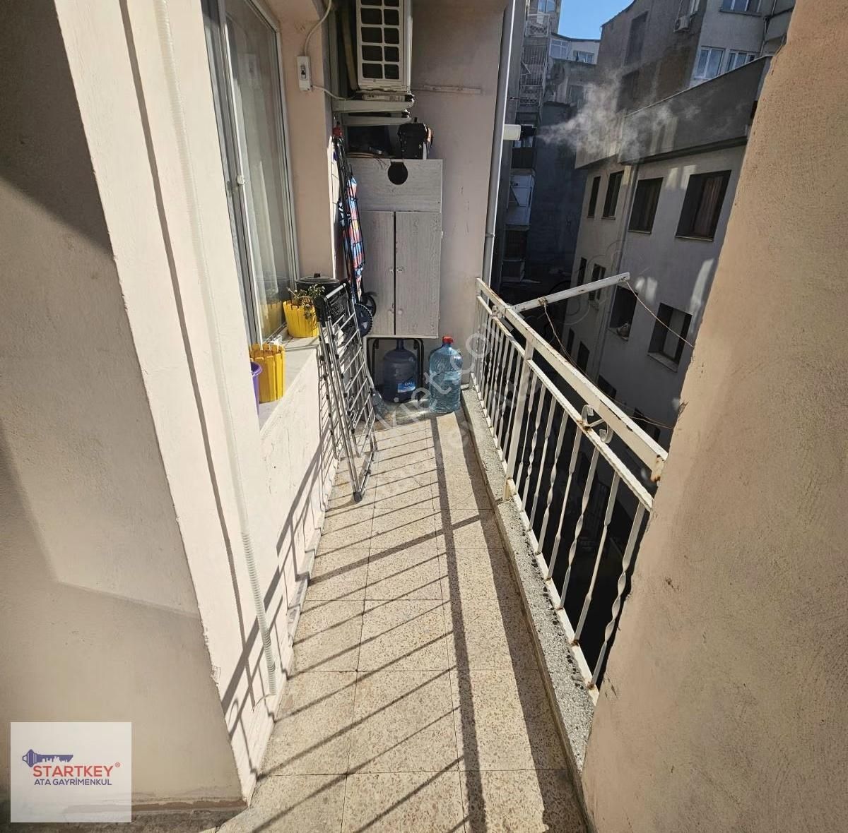 Eşrefpaşa Atilla Mahallesi Kapalı Mutfak 2+1 Satılık Daire