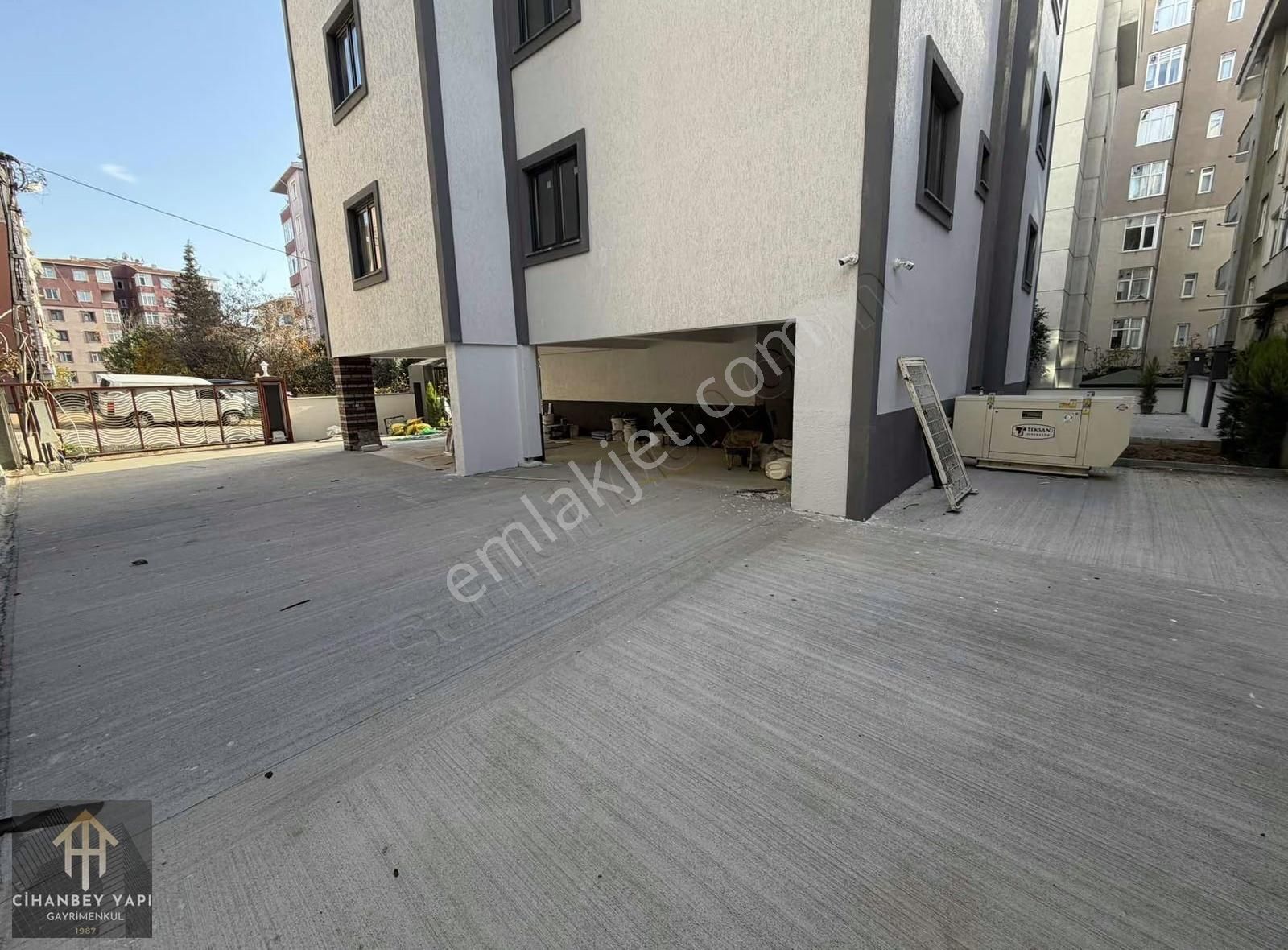 Pendik Alt Kaynarca'da Sıfır Bina'da 2+1 Arakat Otoparklı - Görsel 17