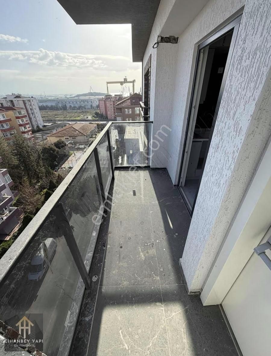 Pendik Alt Kaynarca'da Sıfır Bina'da 2+1 Arakat Otoparklı - Görsel 29