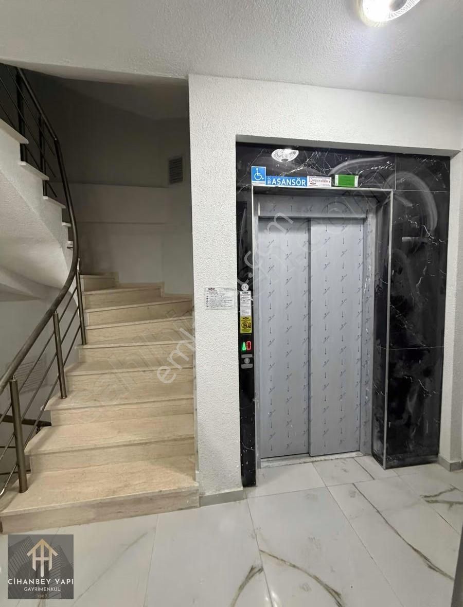 Sultanbeyli Adil Mh.4+1 Dubleks Daire Sıfır İki Aileye Uygun - Görsel 15