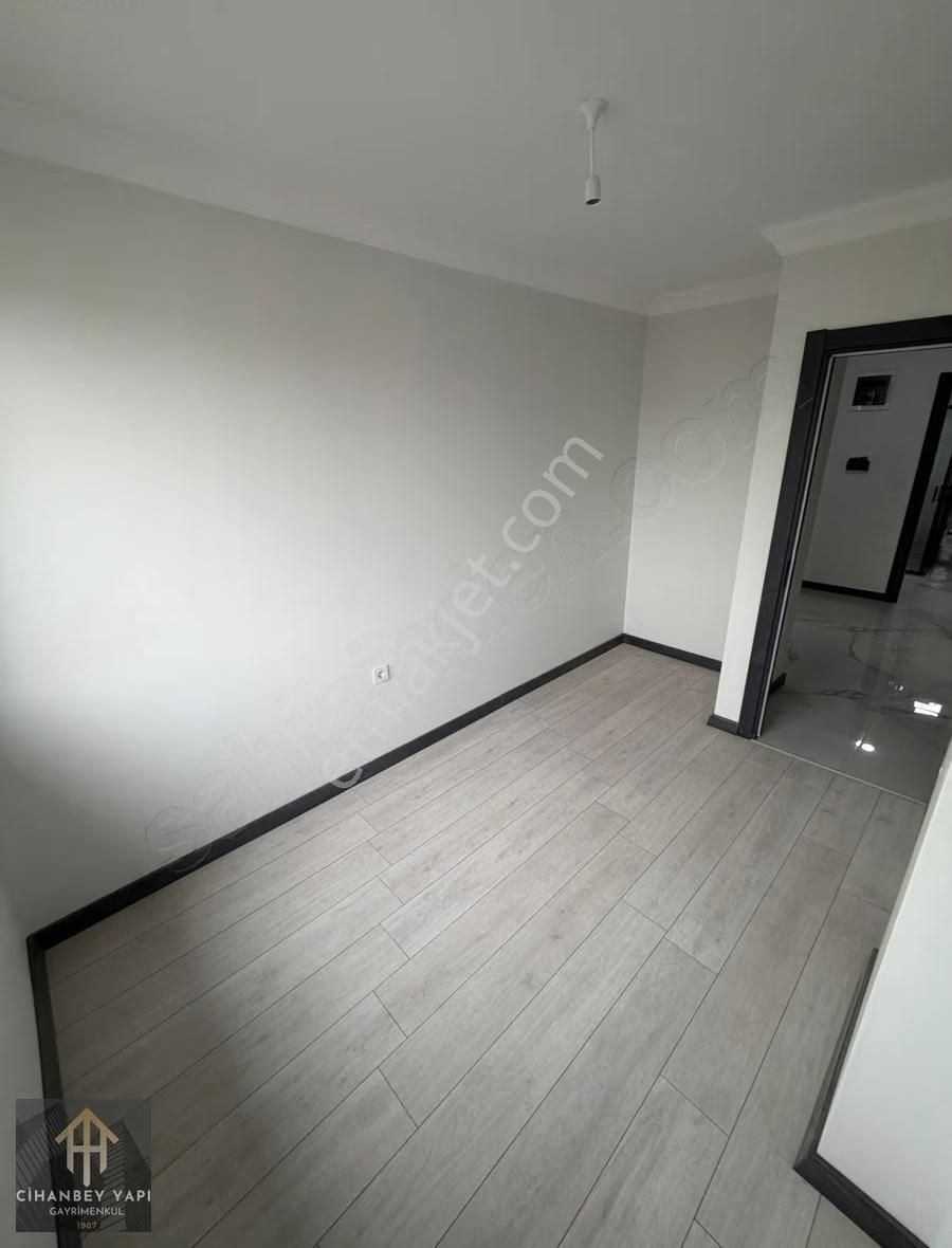 Sultanbeyli Adil Mh.4+1 Üst Dubleks Daire Sıfır İki Aileye Uygun - Görsel 16
