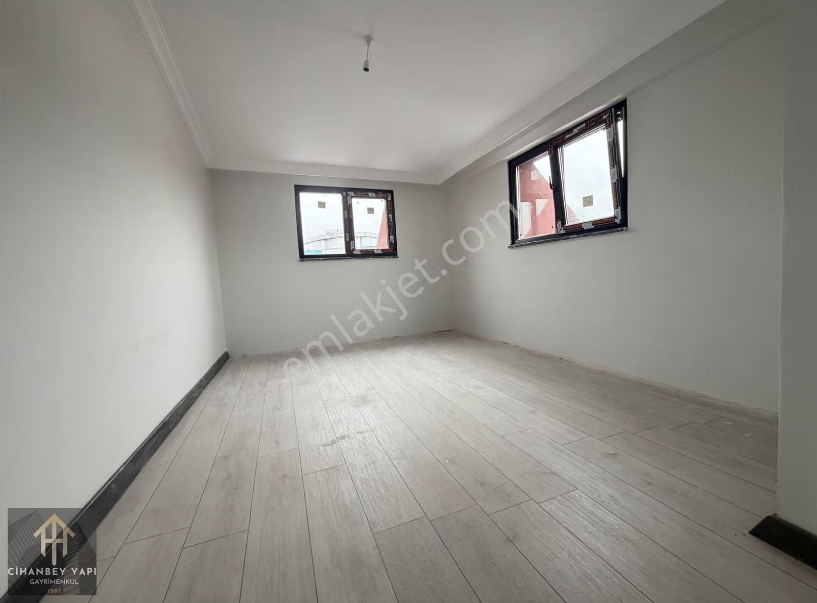 Sultanbeyli Adil Mh.4+1 Üst Dubleks Daire Sıfır İki Aileye Uygun - Görsel 22