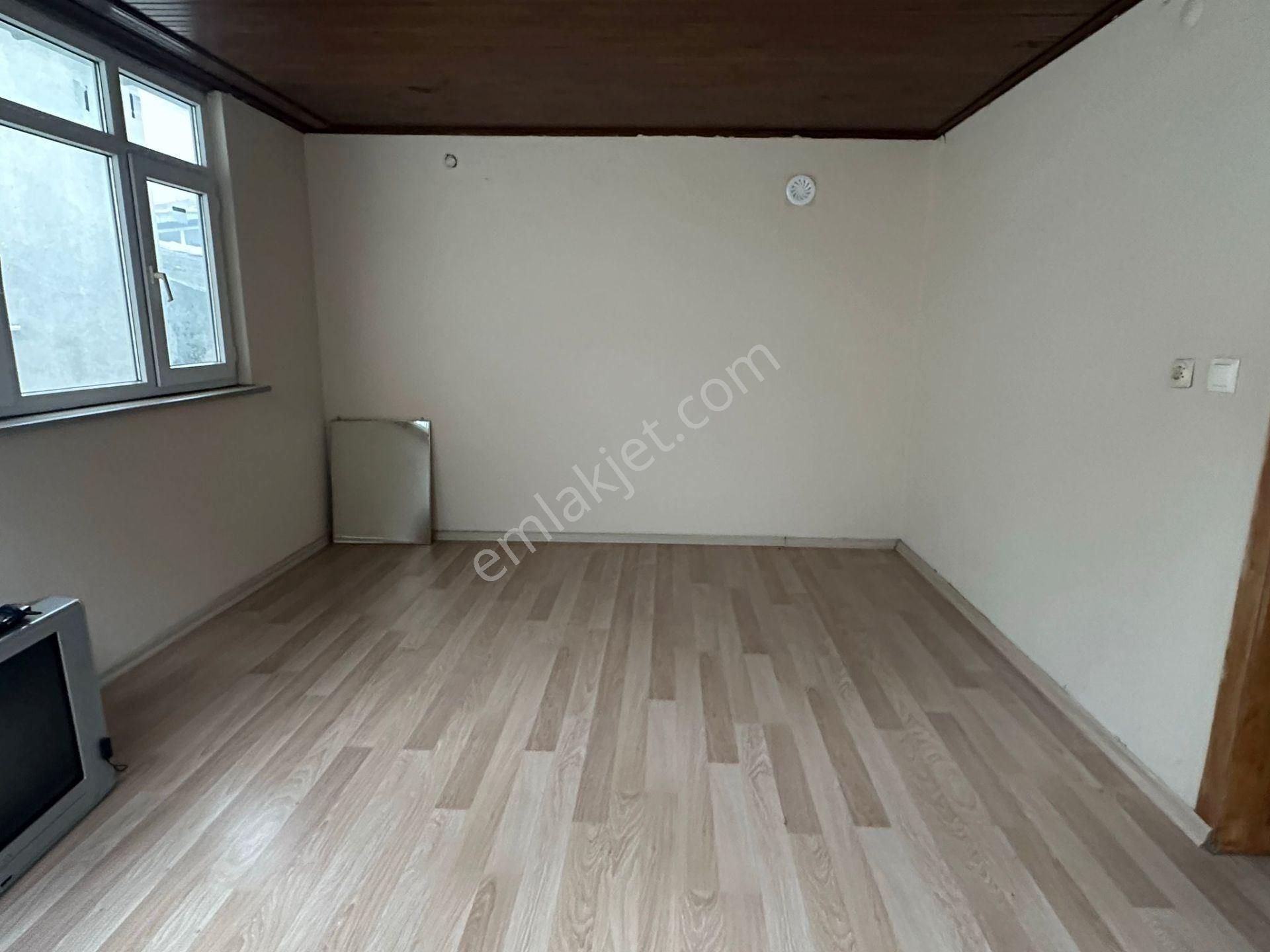 Bağcılar Güneşli Mahallesi Kiralık Teraslı 1+1 Daire - Görsel 20