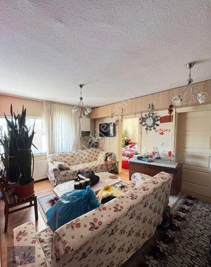 Satılık 1+1 Daire - Görsel 2